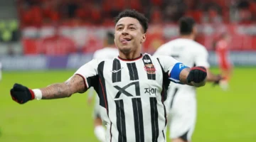 مفاوضات سرية.. جيسي لينجارد يقترب من وجهة عالمية جديدة بعد مغادرة سيول الكوري